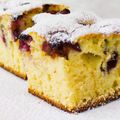 Mónika Gyurászné Cooksnap-ja, amikor elkészítette a(z) Meggyes poharas sütike 🍒🍒🍒 receptet.
