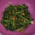 Cooksnap dari Snag Frozen untuk resep Tumis Bayam Bawang Putih