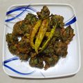 Harsha Solanki's cooksnap of when they made પાલક ના કુંભણીયા ભજીયા (Palak Kumbhaniya Bhajiya Recipe In Gujarati).