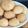 Cooksnap Benka w kuchni z czasów, kiedy przygotował Mini kokosanki.