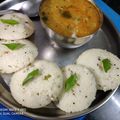 Monika Singhal का कुकस्नैप जब उन्होंने सूजी इडली (Suji idli recipe in hindi) बनाया था।
