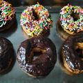 Cooksnap dari Eka Sisca Ys untuk resep Cara mudah membuat donat hanya diaduk aduk saja hasil kokoh empuk lembut menul menul
