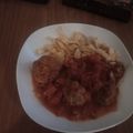 Bernd Borghardt's cooksnap of when they made Einfache italienische Hackbällchen in Tomatensauce.