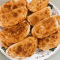 کوک اسنپ زهرا اسکندری بعد از امتحان کردن سمبوسه(قطاب گوشت و قارچ).
