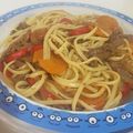 El cooksnap de Caroline Dirie cuando hizo Wok pollo, vegetales con fideos especial!.
