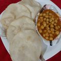 Bindi Dey's cooksnap of when they made ছোলে ভাটুরে(Chole Bhature recipe in Bengali).