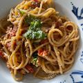 il Julieta Questa quando ha preparato Spaghetti con Ricotta, Pomodorini Freschi e Pesto alla Genovese