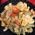 El cooksnap de JennyJarSa cuando hizo Ensalada de pasta y pollo.