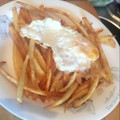 El cooksnap de YUNISLEIDIS 🌹 cuando hizo Huevos fritos con patatas, ajos enteros y pimientos de padrón.