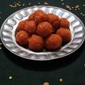 Pooja Dev Chhetri का कुकस्नैप जब उन्होंने बूंदी लड्डू (bundi ladoo recipe in Hindi) बनाया था।