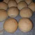 Cooksnap από Katerina Tsekoura στη συνταγή Ψωμάκια για σάντουιτς, τέλειες αναλογίες!