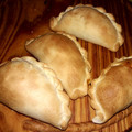 El cooksnap de Norali cuando hizo Empanadas de pollo y salsa blanca.
