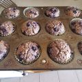 amausethgowett's cooksnap of when they made Blueberry Oatmeal Muffins.