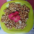 Satya Pandey का कुकस्नैप जब उन्होंने मूंगफली की चिक्की (Moongfali Ki chikki recipe in Hindi) बनाया था।