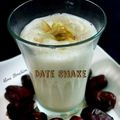 Hina Ibrahim's cooksnap of when they made Banana & Date shake.