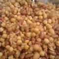 Syeda Hira Mujadid 's cooksnap of when they made Chatpati Chana chat.