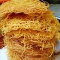 daksha a Vaghela 's cooksnap of when they made ચણા ના લોટ ની સેવ (Chana Flour Sev Recipe In Gujarati).