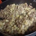 cruzorta24's cooksnap of when they made Ground beef and potatoes.