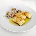 El cooksnap de Equipo Cookpad cuando hizo Bacalao al pil pil con gulas y gambas (rápido y fácil).