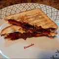 Cooksnap από 𝒳𝓇𝓊𝓈𝑜𝓊𝓁𝒶 𝒦𝑜𝓃𝓉𝑜𝓅𝑜𝓊𝓁𝑜𝓊 στη συνταγή Γρήγορο σοκολατένιο γλυκάκι με φράουλες