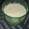 Shagufta Sheikh's cooksnap of when they made Banana and date shake.
