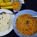 Naila Asif's cooksnap of when they made Chana daal fry😋.