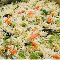 Mrs.Chinta Devi का कुकस्नैप जब उन्होंने तिरंगा फ्राइड राइस (Tiranga fried rice recipe in Hindi) बनाया था।