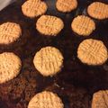 hninoska88's cooksnap of when they made 4 Ingredient Peanut Butter Oat Cookies.