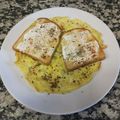 Keya Mandal's cooksnap of when they made পাউরুটি ডিম টোস্ট (pauruti dim toast recipe in Bengali).