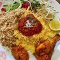 Cooksnap Cempaka Putih semasa beliau membuat Nasi Kerabu Tumis.