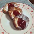 Erika Csomósné Benkő Cooksnap-ja, amikor elkészítette a(z) Szalagos farsangi fánk receptet.