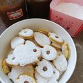 Bálint Dóra Cooksnap-ja, amikor elkészítette a(z) Húsvéti linzer- házi baracklekvárral 🐣🐰 receptet.