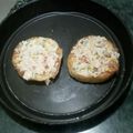 Keya Mandal's cooksnap of when they made ক্রাঞ্চি গার্লিক ব্রেড টোস্ট (Cheesy Garlic Bread toast recipe in Bengali).
