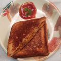 Nikita Vivek का कुकस्नैप जब उन्होंने आलू टमाटर तवा सैंडविच (aloo tamatar tawa sandwich recipe in Hindi) बनाया था।