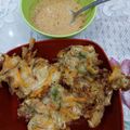 Cooksnap dari mommymarco untuk resep Bakwan Sayur dengan Sambel Kacang (Cemilan musim hujan)
