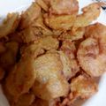 Saira Abdullah's cooksnap of when they made Aloo k pakoray.