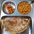 प्रज्ञान परमिता सिंह का कुकस्नैप जब उन्होंने आलू प्याज़ का पराठा (aloo pyaz ka paratha recipe in Hindi) बनाया था।
