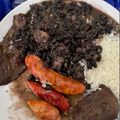 Cooksnap de Cris Maria quando cozinhou Feijão Preto estufado.