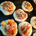 Cooksnap dari Dhapu Dewi untuk resep Pizza Homemade jumbo