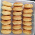 Cooksnap dari Devi Handayani untuk resep Donut empukk 🍩🍩 Step by Step