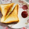 Jivika का कुकस्नैप जब उन्होंने आलू का सैंडविच (Aloo ka sandwich recipe in Hindi) बनाया था।