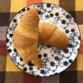 Cooksnap από kimwlos στη συνταγή Πανεύκολα σπιτικά κρουασάν με γέμιση σοκολάτα