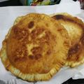 Cooksnap από Vasilis-Afroditi Gouvras στη συνταγή Τηγανόψωμα γεμιστά με τυρί φέτα