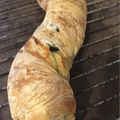 Könyves Mónika Cooksnap-ja, amikor elkészítette a(z) Olívás gyökérkenyér receptet.