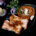 Priya vishnu Varshney का कुकस्नैप जब उन्होंने चीज़ पावभाजी (मुंबई स्टाइल) बनाया था।