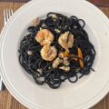 El cooksnap de Manuel Rodriguez cuando hizo Espaguetis al nero di sepia con Atún, Gambones y Verduras.