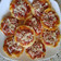 Cooksnap dari Sari Listiarini untuk resep Pizza mini no telur,no susu,pakai terigu murah tapi empuk😍😍