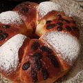 El cooksnap de Montse Casellas - Trasteamos en mi Cocina? cuando hizo Pan brioche dulce con yogur.