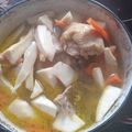 Cooksnap-ul lui Diana David Patrik Diana atunci când a preparat Supă de pui ca la mama acasă.