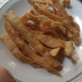Cooksnap dari sugesty lestari untuk resep Kue bawang renyah ekonomis no telur